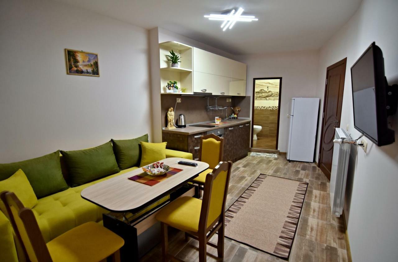 ולינגראד Madini Apartment מראה חיצוני תמונה